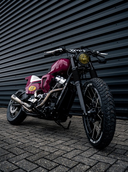 Kuronix Iron Street Bob